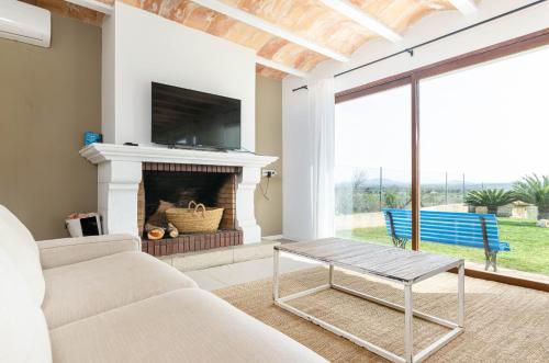 YourHouse Carrera Plana - Tap to explore photos