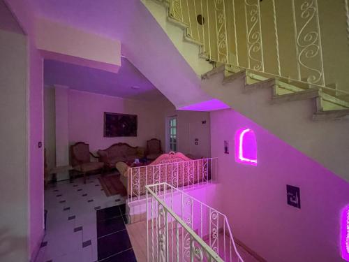 Queen of the pyramids hotel - image 10