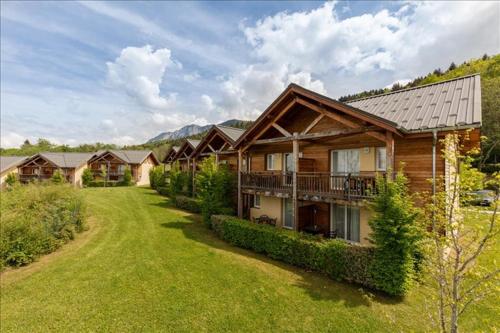 Appartement-Chalet avec Terrasse - Vue Lac