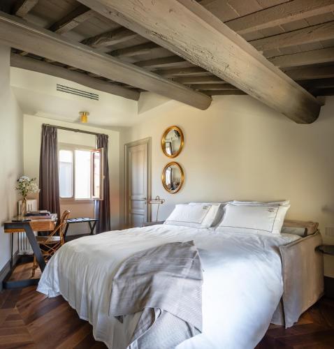 This Time Tomorrow in Florence