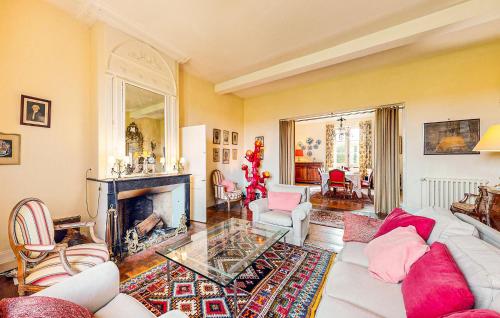 Cozy Home In Saint-Agne in Saint-Agne