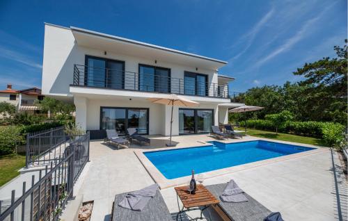 Amazing Home In Gamboci With House A Panoramic View