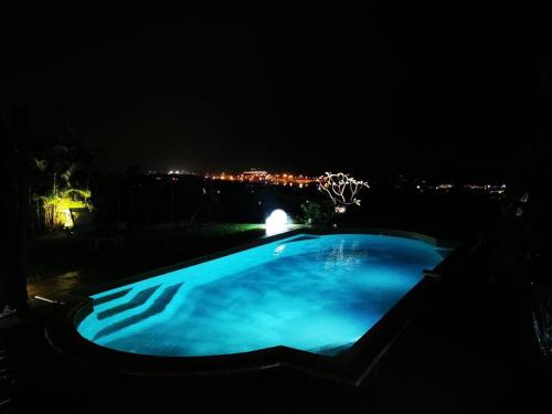 Villa Perroquet - vue mer - grande piscine chauffée - Location, gîte - La Possession
