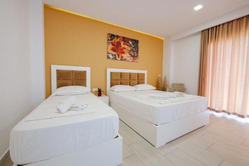 Two-Bedroom Apartment room in Villa Family Garden