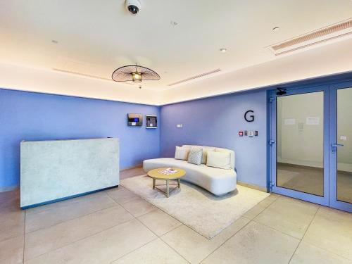 Lobby, Spacious 1 bed in La Mer - 1 min to the beach near Key West