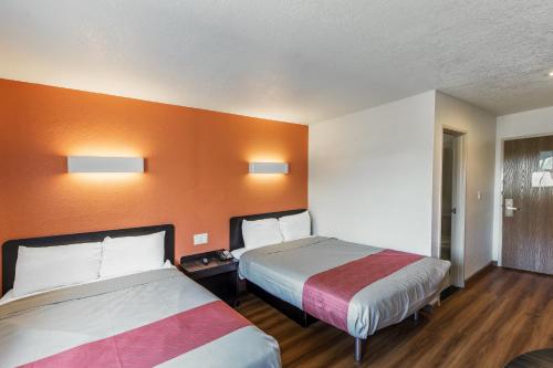 Motel 6 Dallas - South