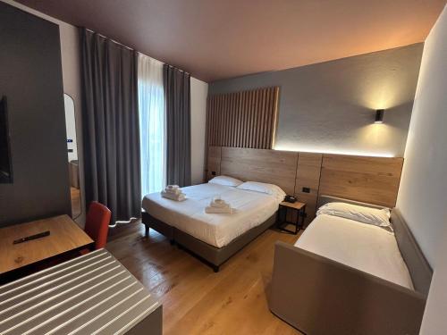 Triple Room image 10