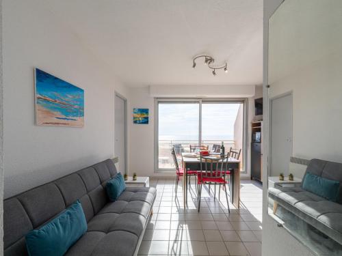 Apartment Les Terrasses du Levant by Interhome