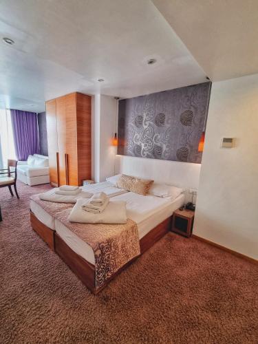 Hotel Gala Split - image 9