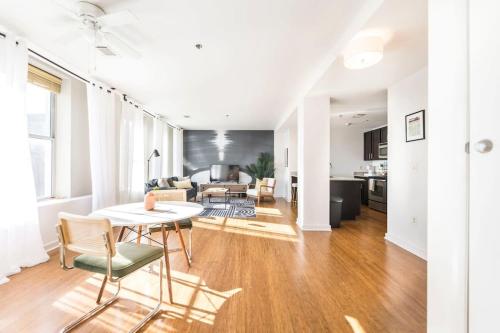DT Loft close to Mercer Univ in Macon, USA