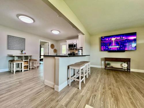 New remodel exquisite master suite Trenton, Ohio in Trenton, USA