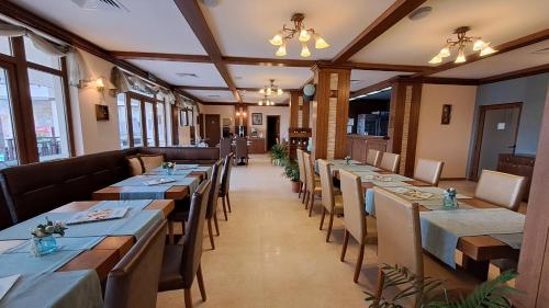 Relax Holiday Complex & Spa in สเวติ วลาส