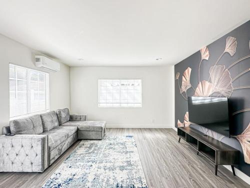 Cozy Guesthouse in LA WO2 - BUR in Burbank, USA
