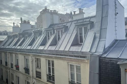 Parisian apartment on courtyard - Location saisonnière - Paris