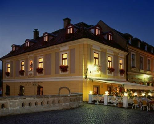  Offi Haz , Pension in Eger