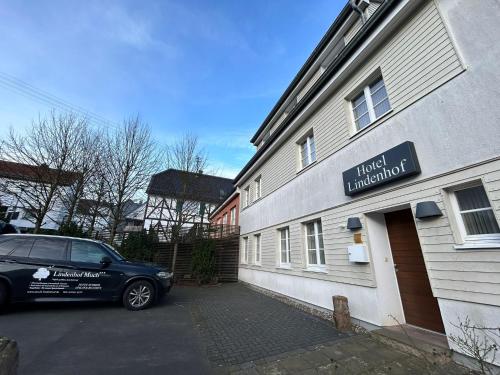 Gasthaus Lindenhof - Hotel - Much