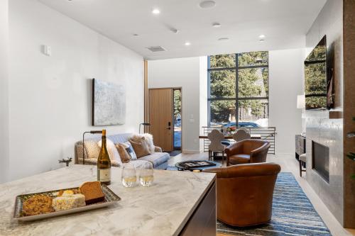 The Glenwood by Jackson Vacations in Jackson, USA