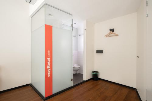 easyHotel Rotterdam City Centre