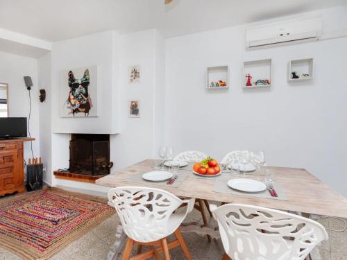 Apartment Atic Cap Tossa by Interhome 3