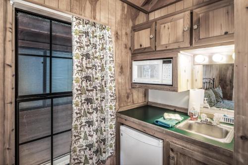 Rainbow Lake Cabin & RV Resort detail