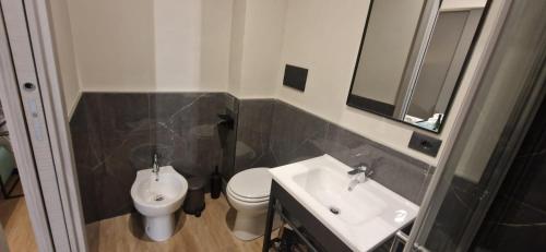 XCross Suites Roma - image 10