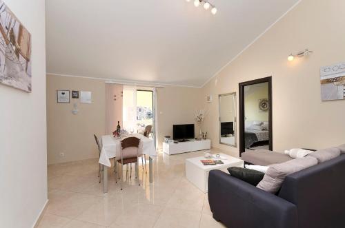 Two-Bedroom Apartment Standard image 10