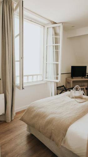 Hôtel De La Marine - image 9