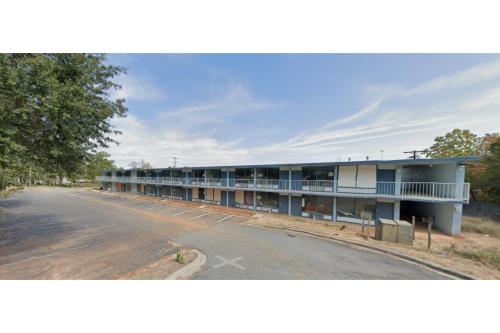 Lamplighter Inn by OYO Charlotte Airport Area in Charlotte, USA