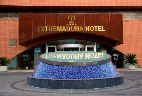 Extremadura Hotel - image 13