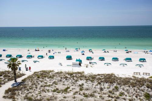 607 - Island Inn - image 27
