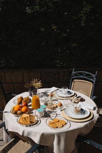 La Dolce Vita - image 2