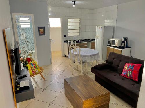 共用Lounge/電視區, Apartamento Floripa 11 in 喬瑟曼德斯