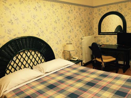 1 twin bed