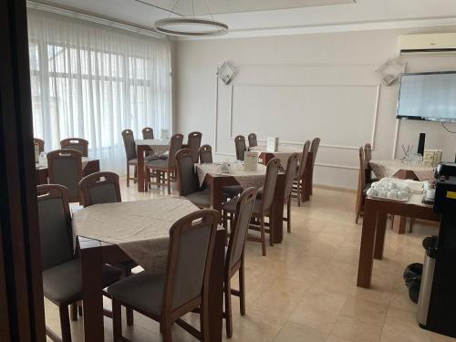 Hotel Ana - image 13