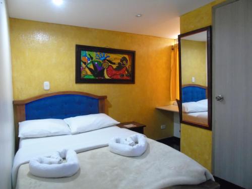 Hotel Restaurante El Madroño Chia – Bogota, WV