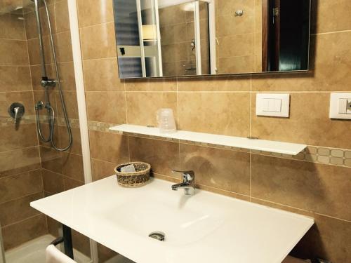 Hotel Biondi – Montecatini Terme, IA