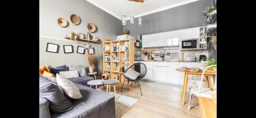 COCOON, Iconic Design in Historic Center & Breakfast 5