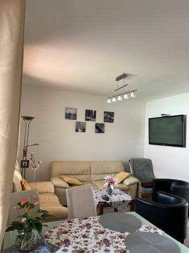 Apartmán LOSONCI Nesvady - Accommodation