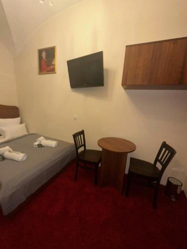 DATRI Petite Suite 8 5