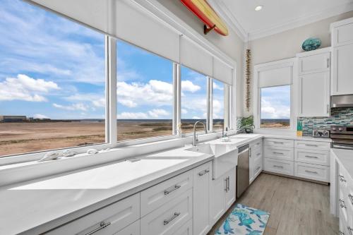 Call Me The Breeze - Private home at The Shores home - image 4