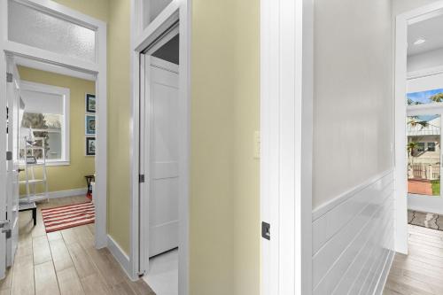 Three-Bedroom House image 10