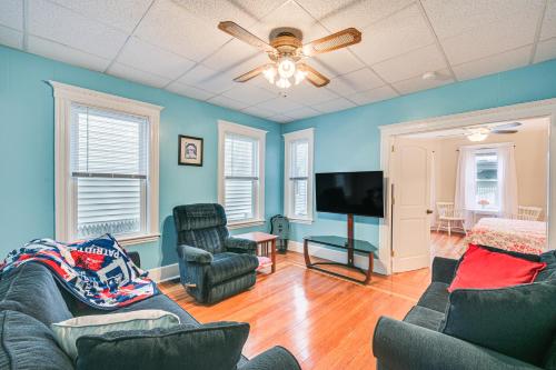Medford Apartment Rental, 5 Mi to Downtown Boston in Medford, USA