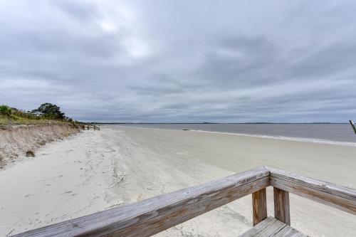 Breezy Tybee Island Condo - 100 Yards from Beach! - image 6