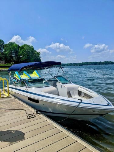 Wet anchor Tours in Charlotte, USA
