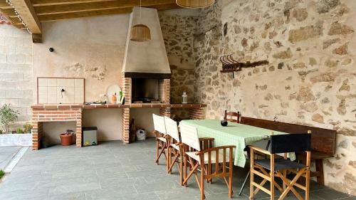 Casa Rural LA GURRIATA in Paradinas