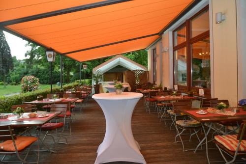 ห้องอาหาร, Nierswalder Landhaus in กอช