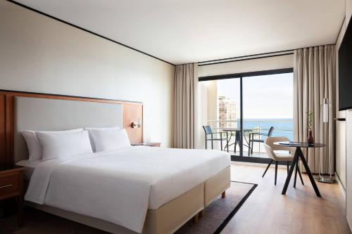 Deluxe Sea View Double Room with Balcony 