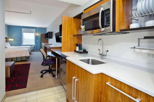Home2 Suites by Hilton Austin/Cedar Park - image 12