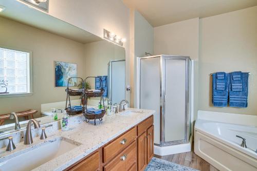 Triple Suite Remodeled Condo on Golf Course