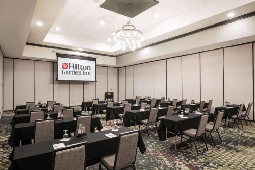 Hilton Garden Inn Kalispell - image 6